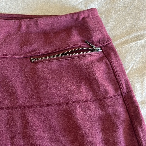 Athleta skirt​ - Picture 3 of 7